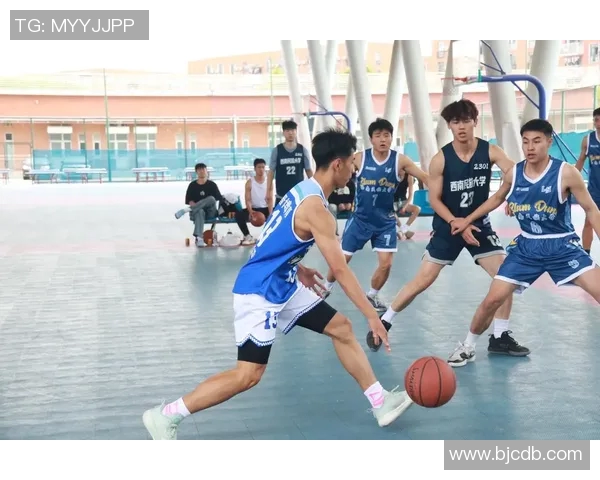 篮球明星精彩瞬间全解析篮球动作技巧与训练方法汇总